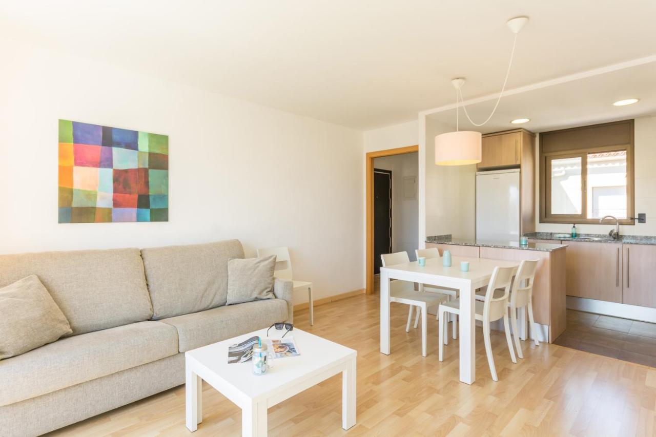 ปิแยร์ แอนด์ วาก็องซ์ เอมปูเรียบราวา มารีนา Apartment เอมปูเรียบราบา ภายนอก รูปภาพ