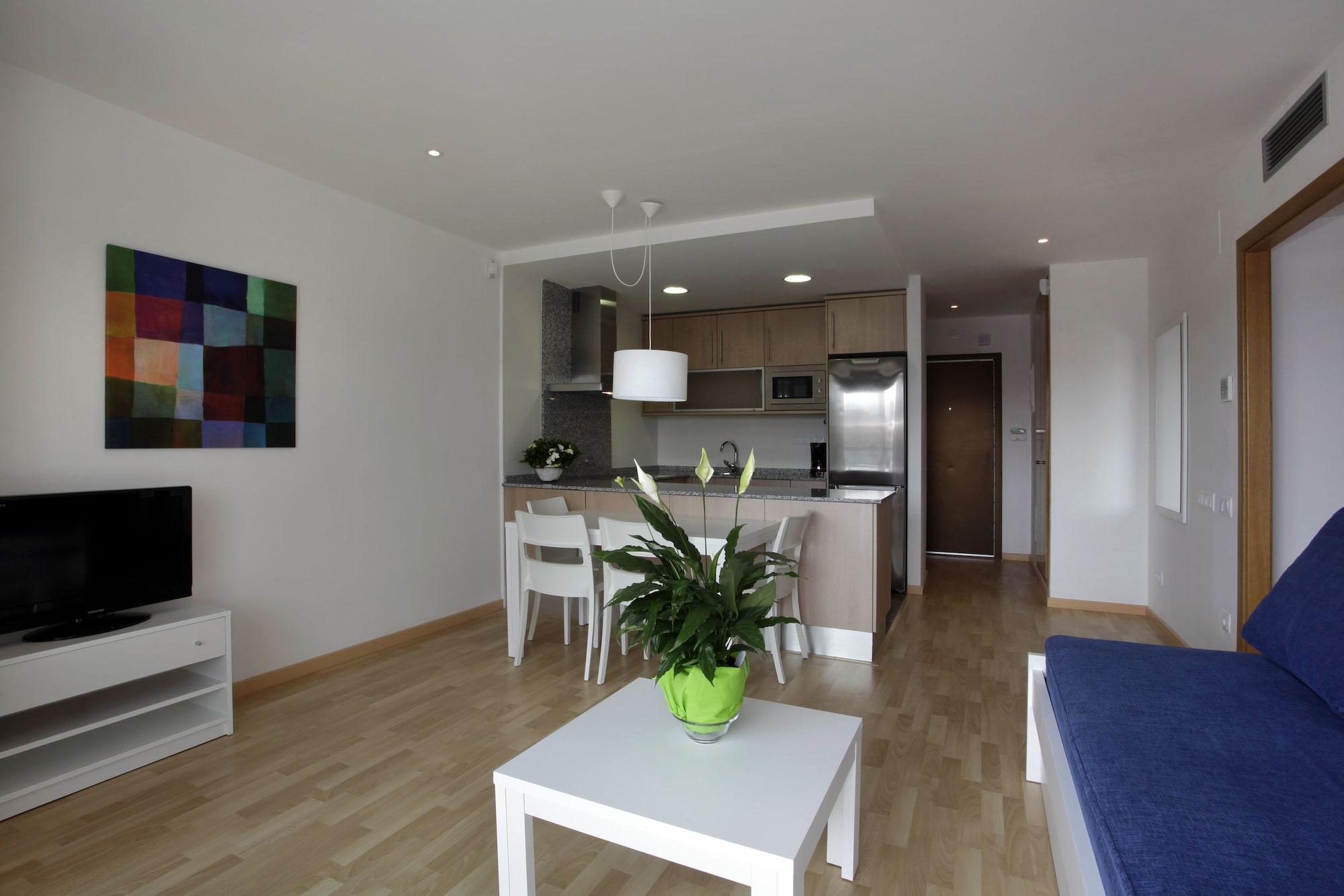 ปิแยร์ แอนด์ วาก็องซ์ เอมปูเรียบราวา มารีนา Apartment เอมปูเรียบราบา ภายนอก รูปภาพ