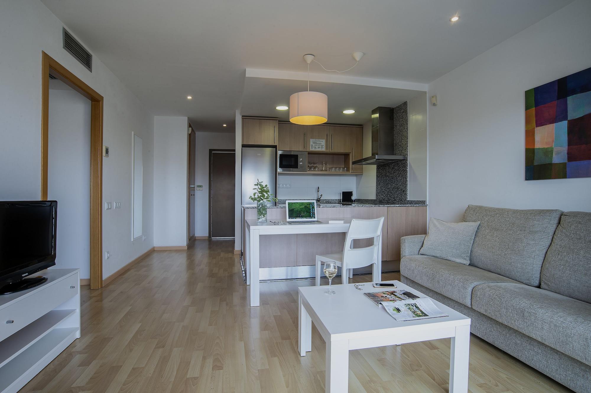 ปิแยร์ แอนด์ วาก็องซ์ เอมปูเรียบราวา มารีนา Apartment เอมปูเรียบราบา ภายนอก รูปภาพ
